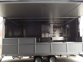 Geschirrmobil Anhaenger Boehler Goerwihl Segeten