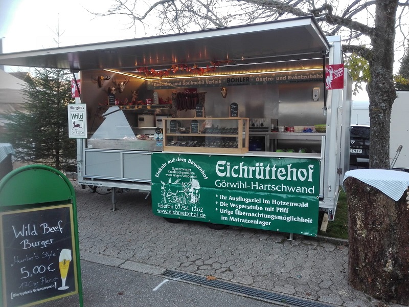 Verkaufsanhaenger 2 Spuelmobil Auto und Reifendienst Boehler Segeten Gerspacher