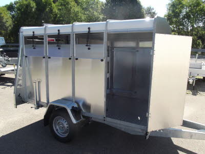 Blyss Vieh und Schweineanhnger Anhnger Bhler (2)